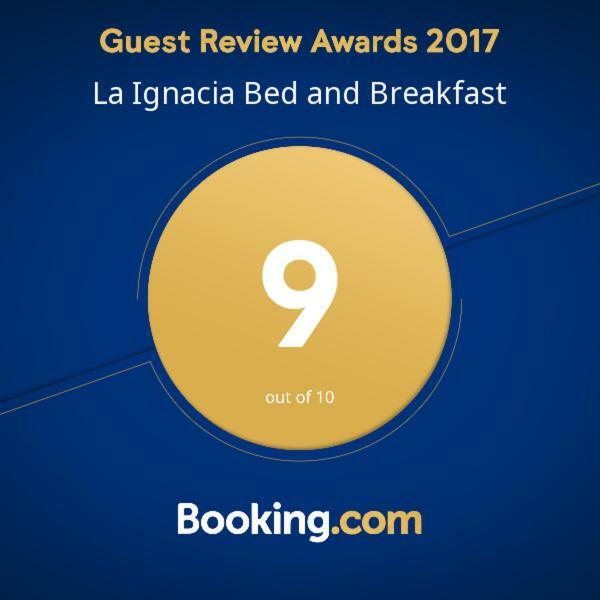 La Ignacia Bed And Breakfast 필라르 외부 사진